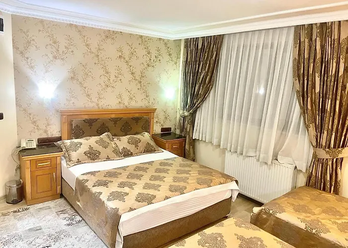 Golden Papirues Taksim Istanbul