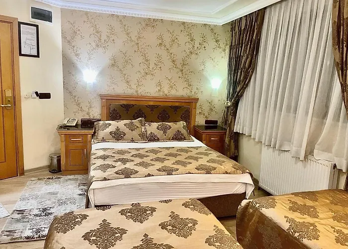 Hotel Golden Papirues Taksim