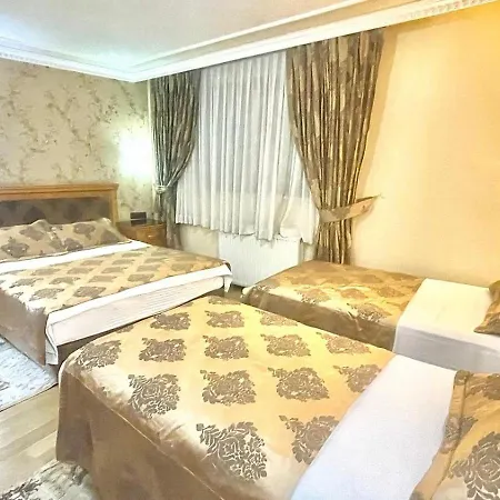 Golden Papirues Taksim Hotel 3*