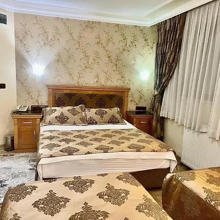 Hotel Golden Papirues Taksim